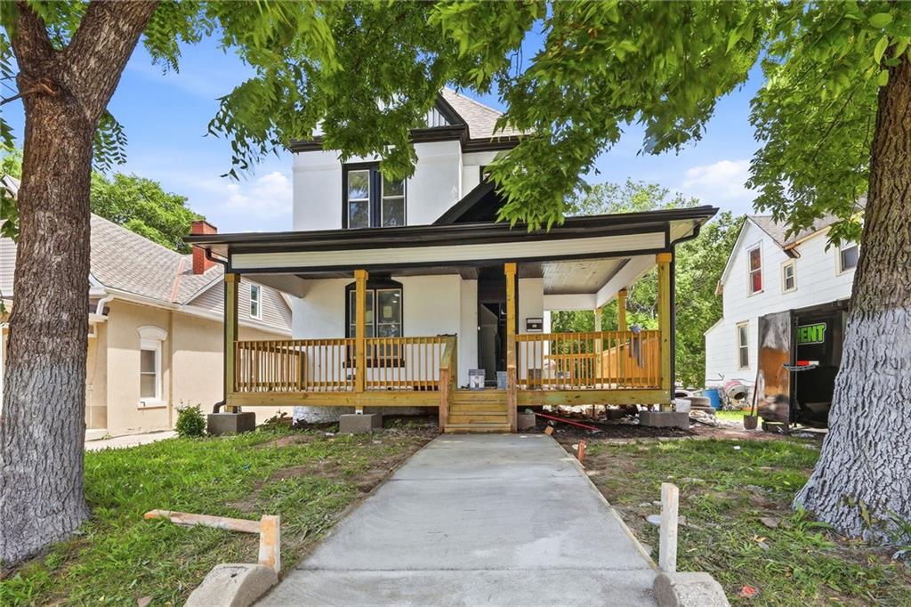 Listing Photo MLS #HMS2624315