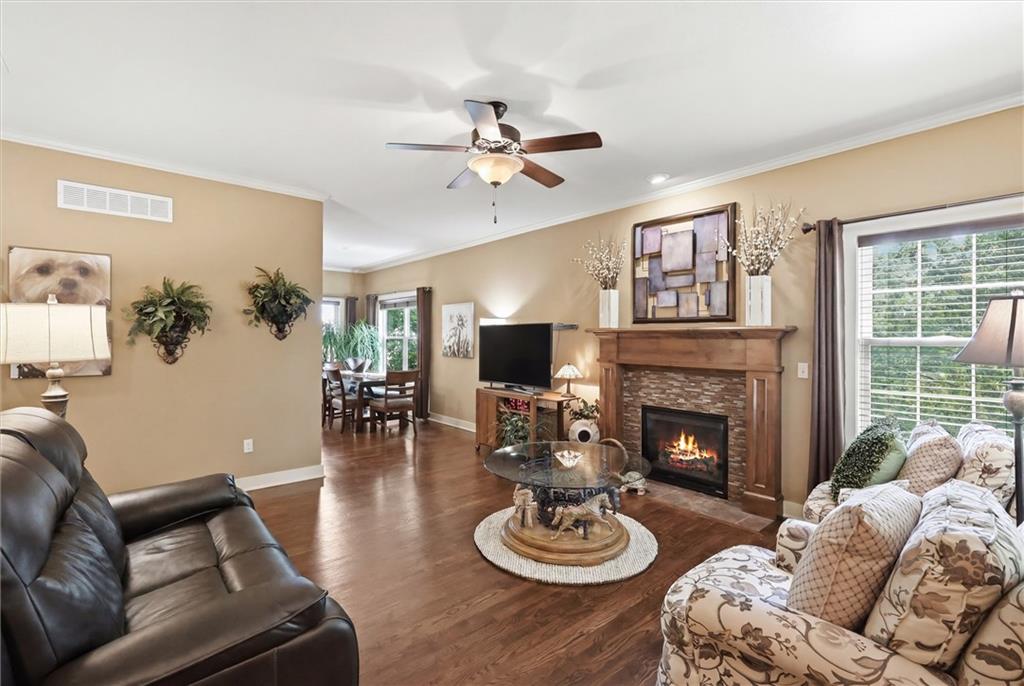 Listing Photo MLS #HMS2624398