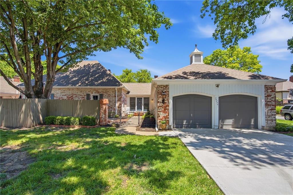 Listing Photo MLS #HMS2624492