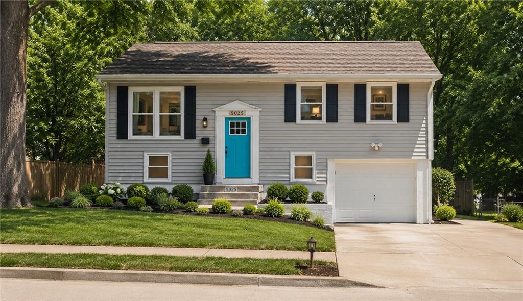 Listing Photo MLS #HMS2624505