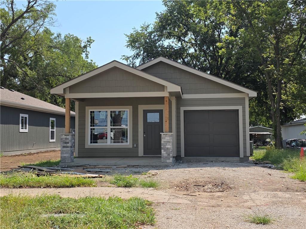 Listing Photo MLS #HMS2624549
