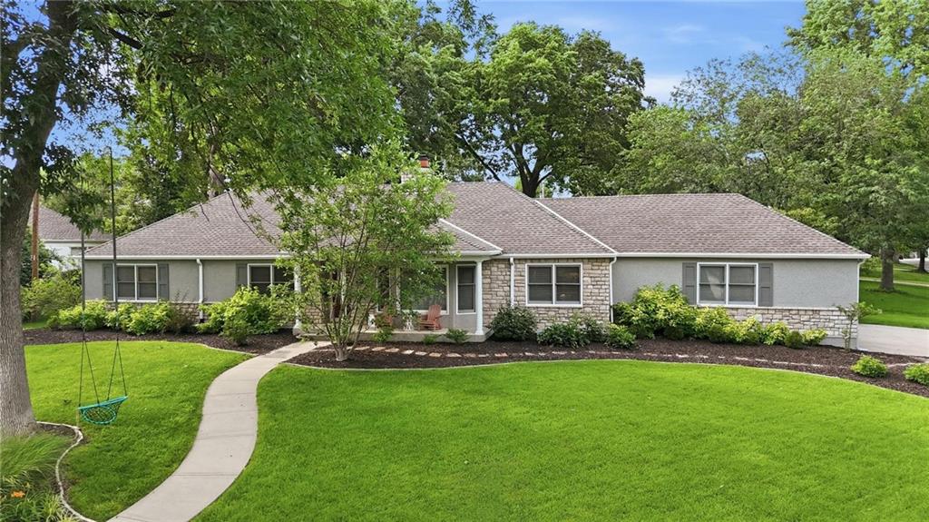Listing Photo MLS #HMS2624658