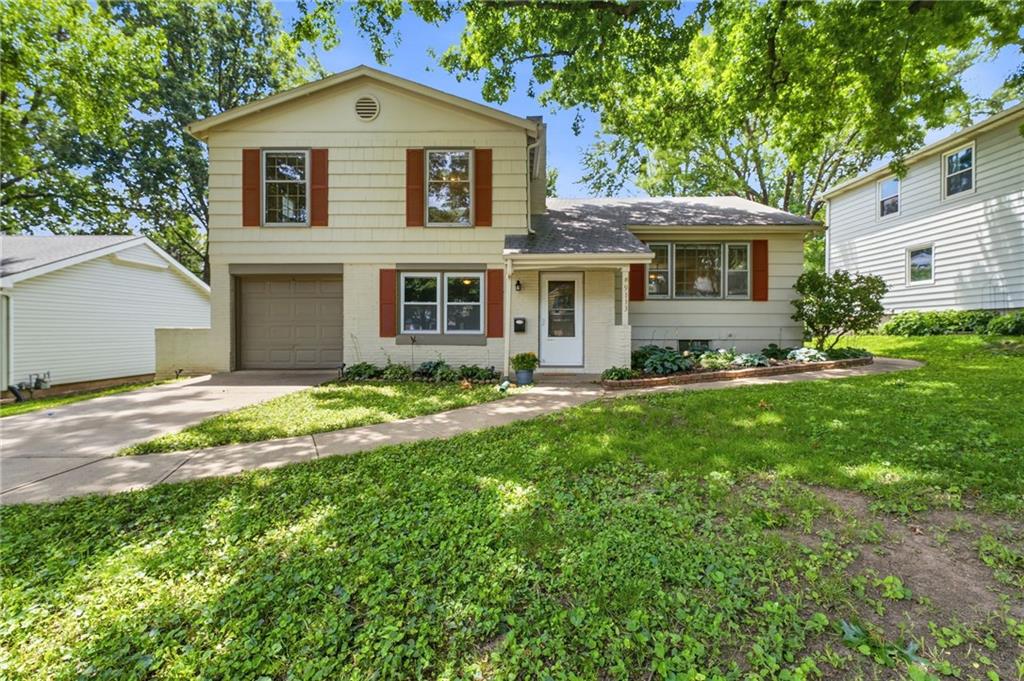 Listing Photo MLS #HMS2624682