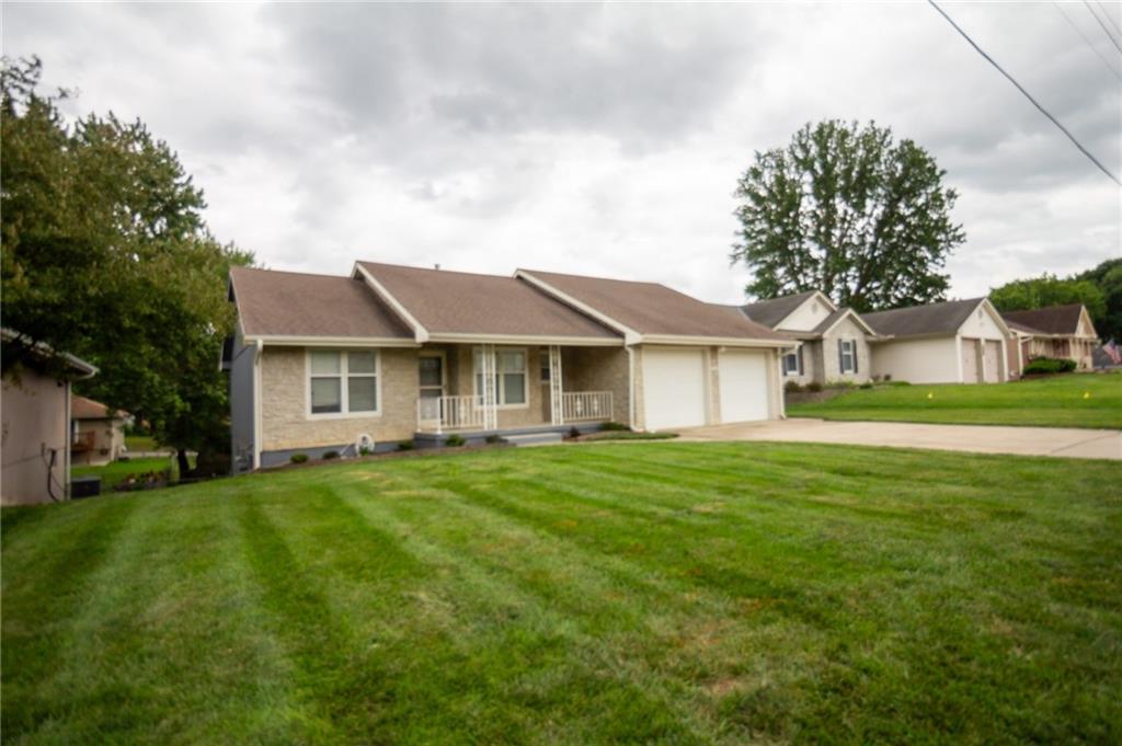 Listing Photo MLS #HMS2624690