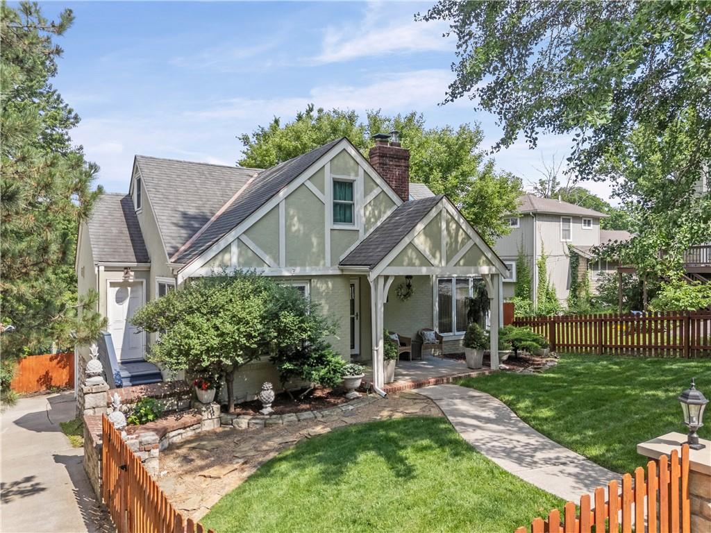 Listing Photo MLS #HMS2624771