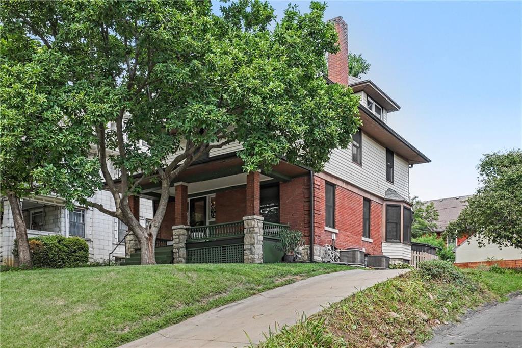 Listing Photo MLS #HMS2624830