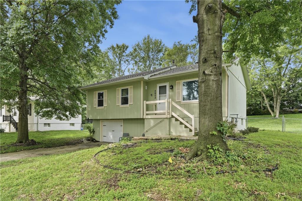 Listing Photo MLS #HMS2624882