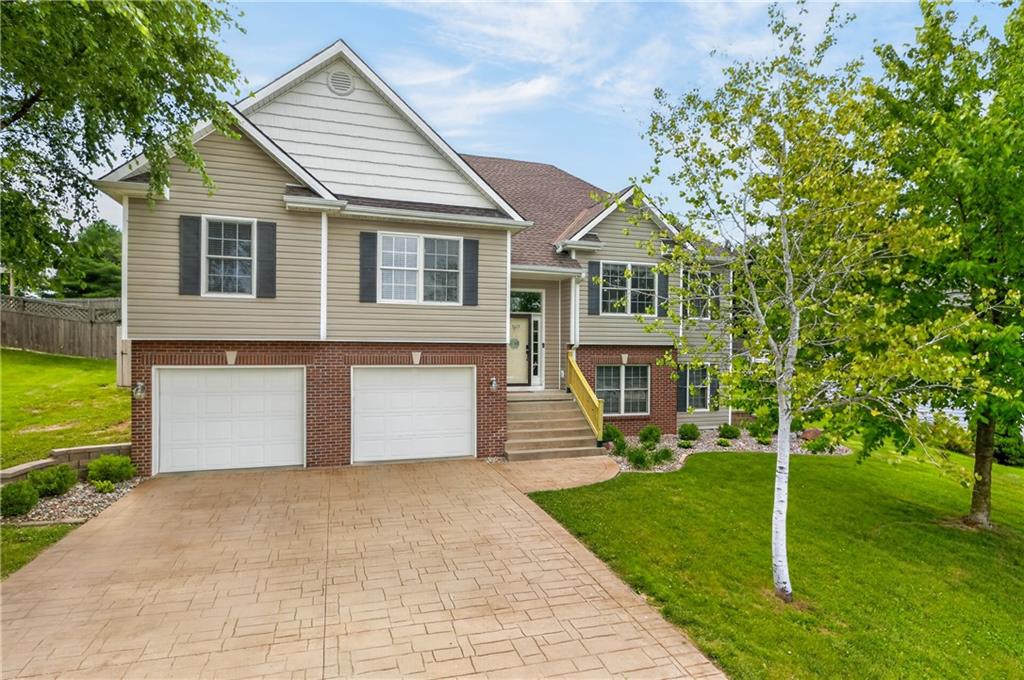 Listing Photo MLS #HMS2624910