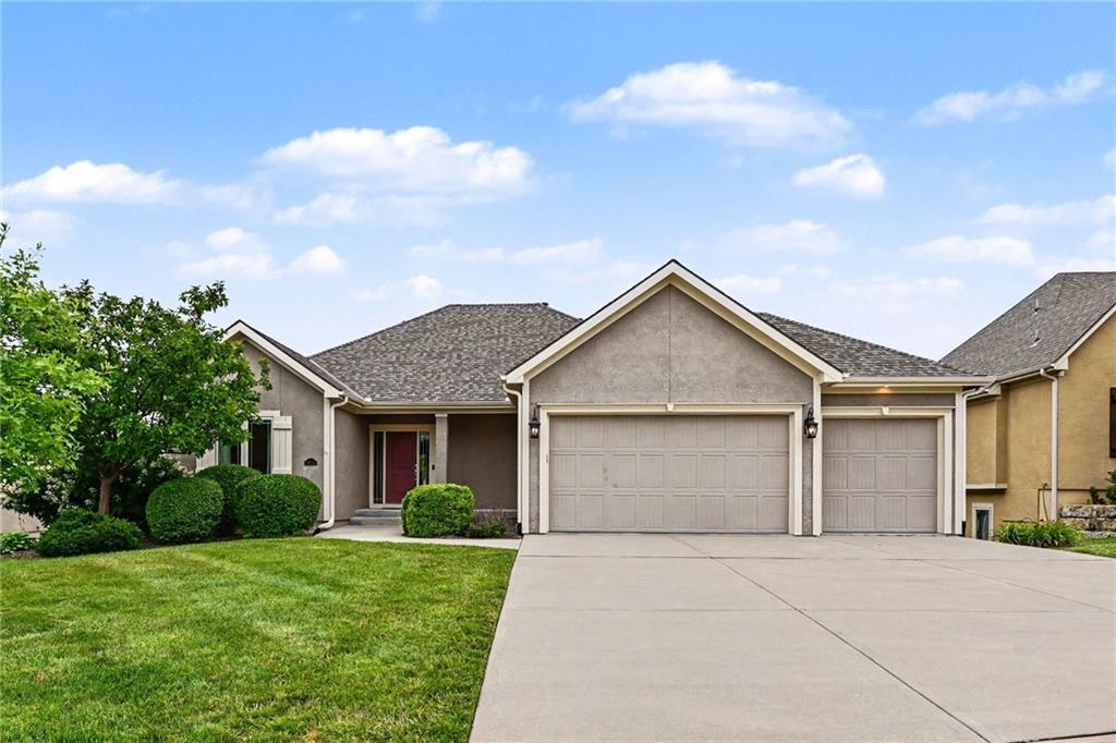 Listing Photo MLS #HMS2624926