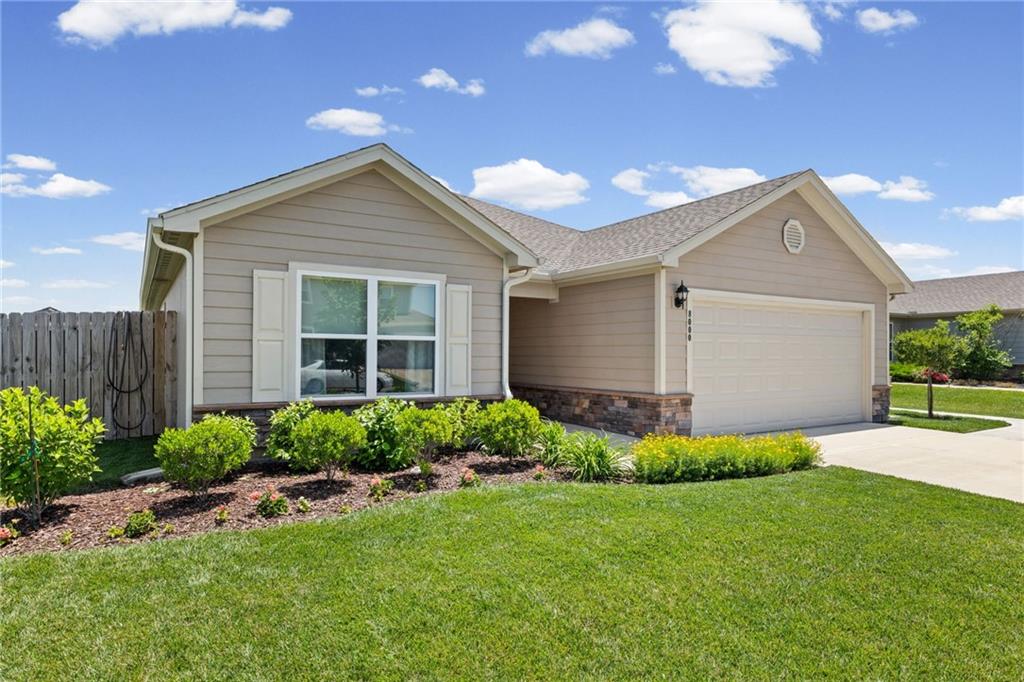 Listing Photo MLS #HMS2624938