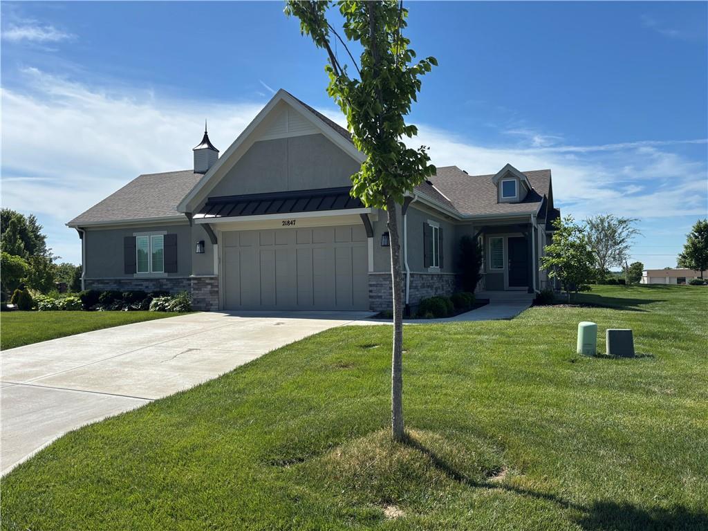 Listing Photo MLS #HMS2625023