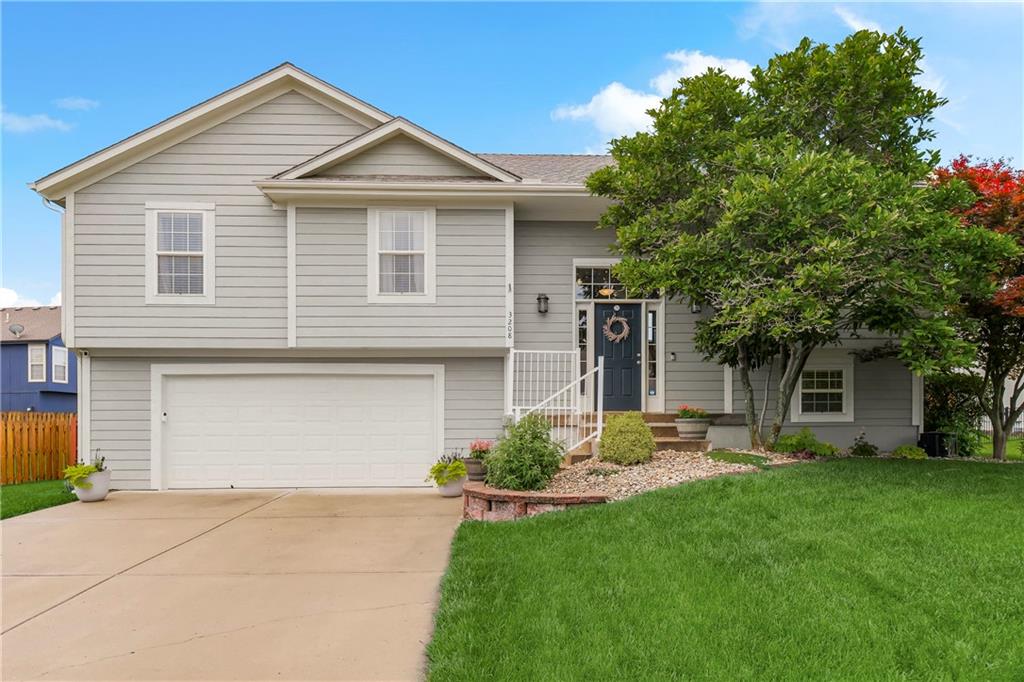Listing Photo MLS #HMS2625128