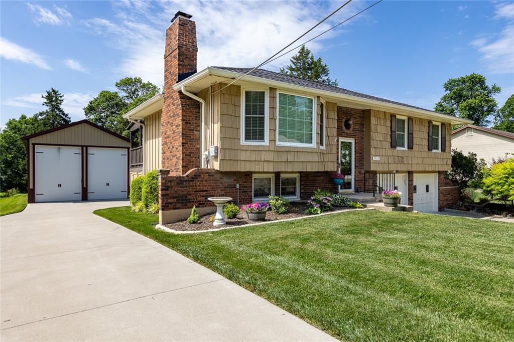 Listing Photo MLS #HMS2625157