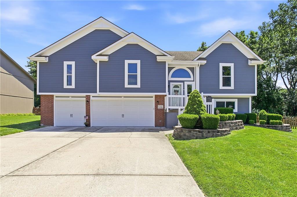 Listing Photo MLS #HMS2625177