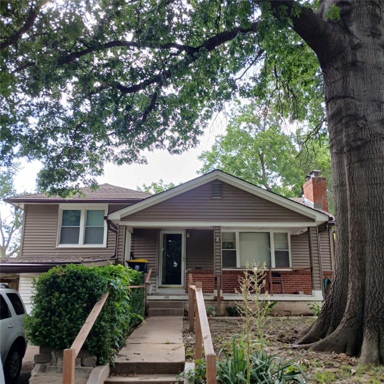 Listing Photo MLS #HMS2625182