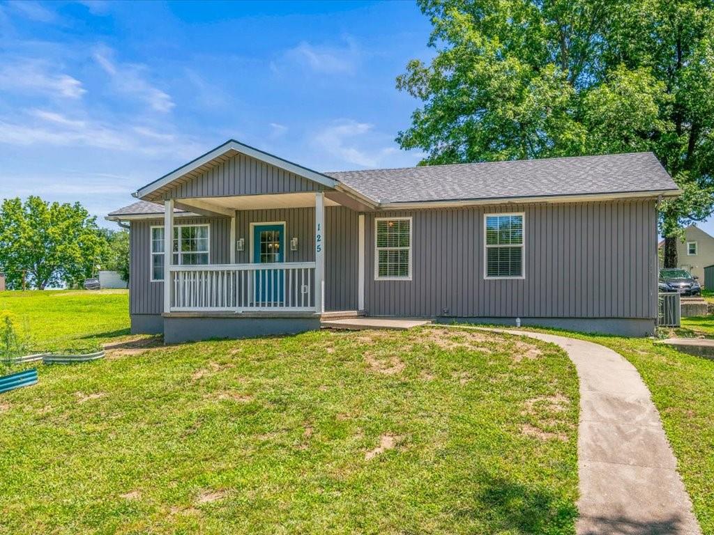 Listing Photo MLS #HMS2625187