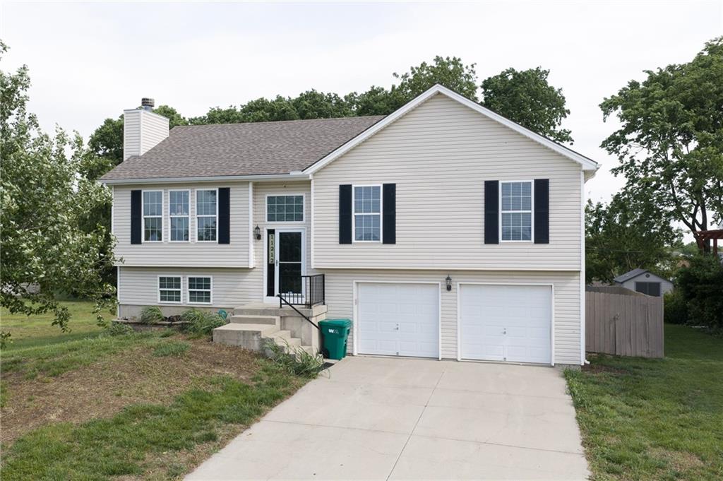 Listing Photo MLS #HMS2625235