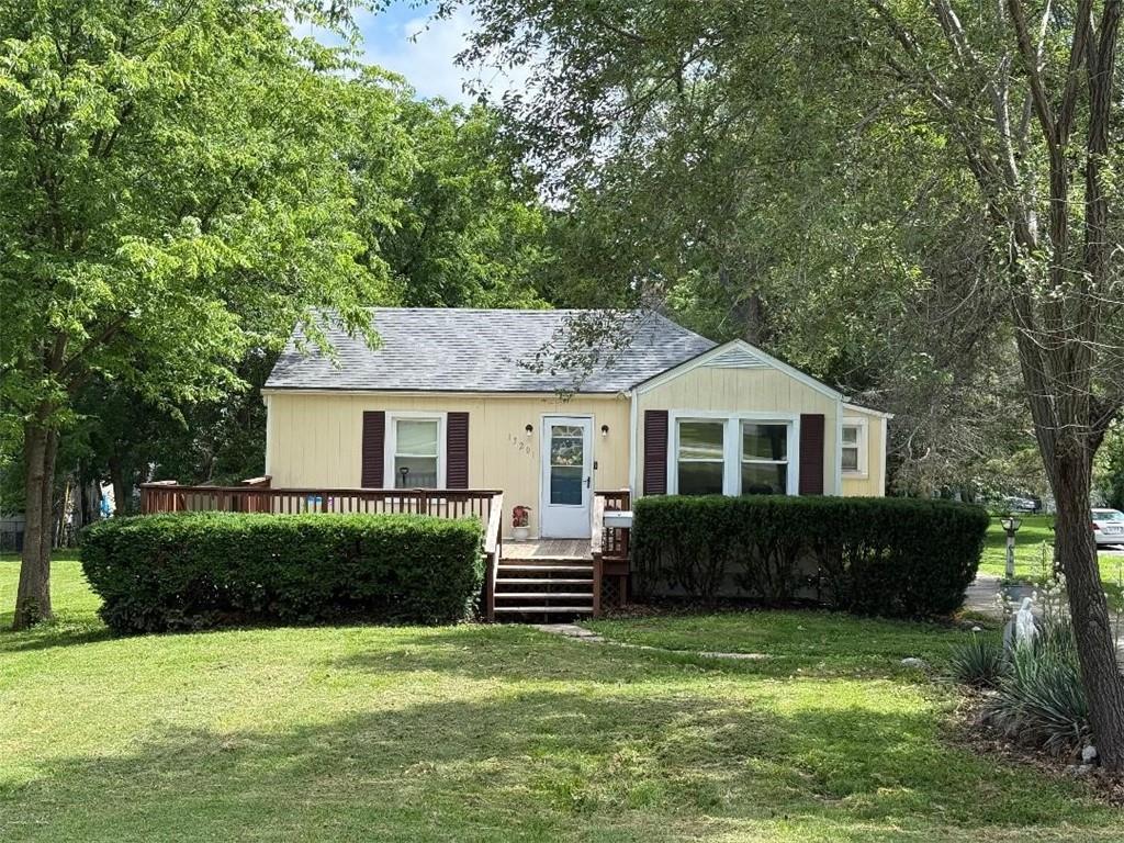 Listing Photo MLS #HMS2625435