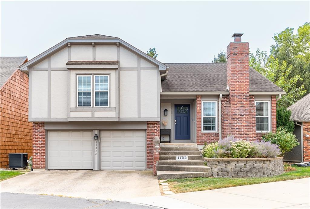 Listing Photo MLS #HMS2625446