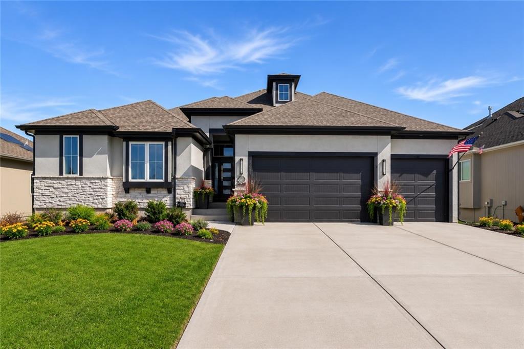 Listing Photo MLS #HMS2625523