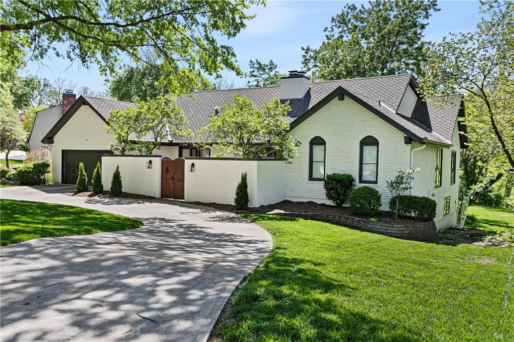 Listing Photo MLS #HMS2625564