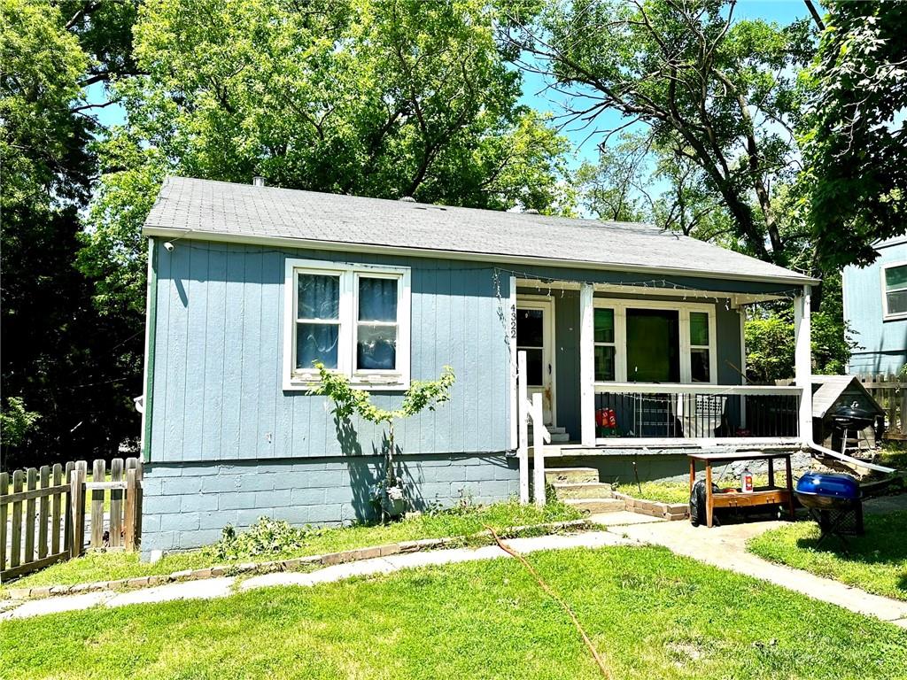 Listing Photo MLS #HMS2625579