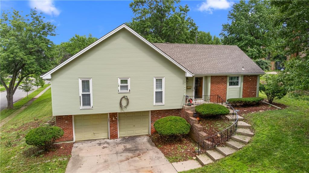Listing Photo MLS #HMS2625608