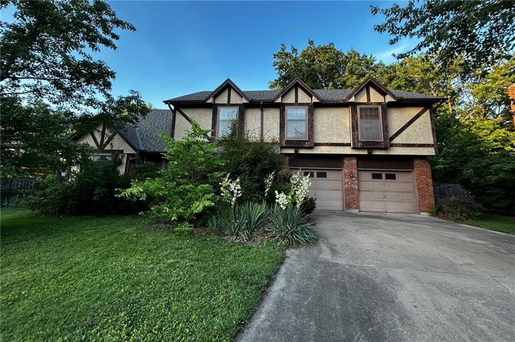 Listing Photo MLS #HMS2625631
