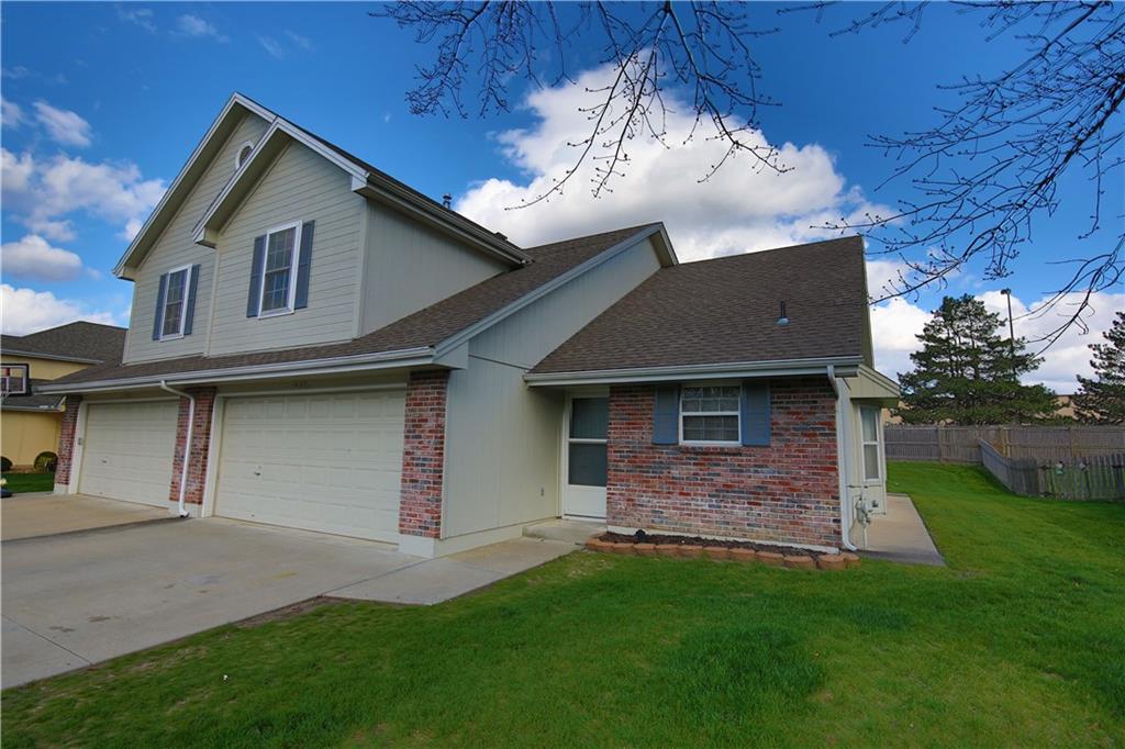 Listing Photo MLS #HMS2625650