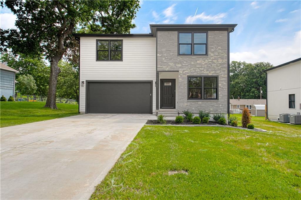 Listing Photo MLS #HMS2625665