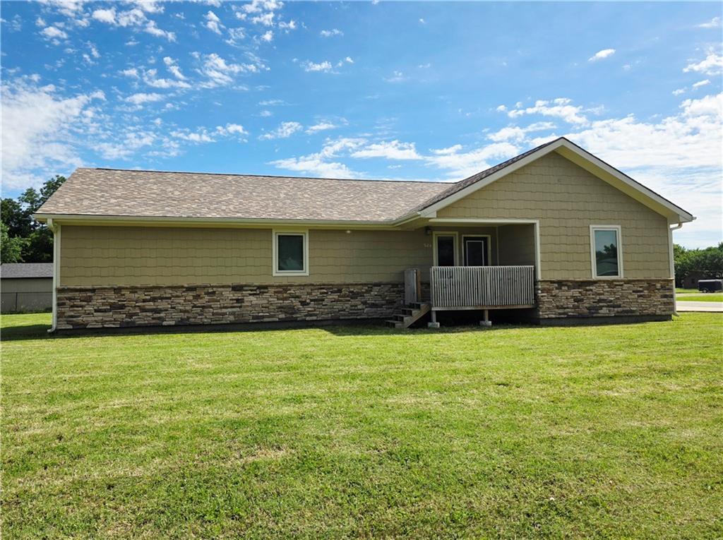 Listing Photo MLS #HMS2625717