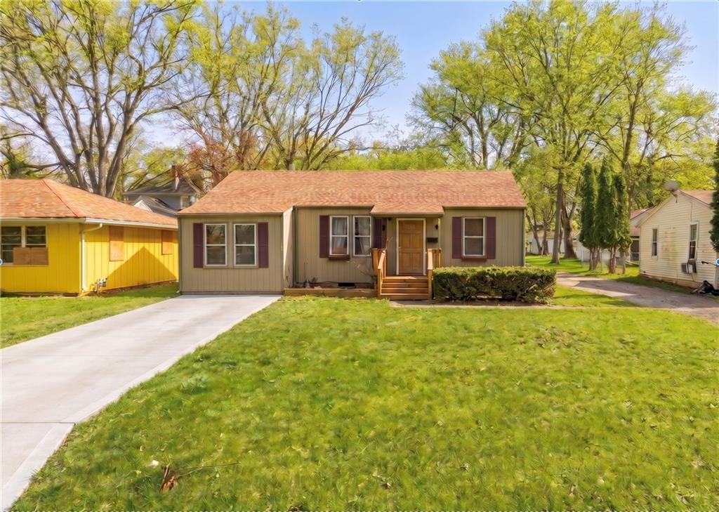 Listing Photo MLS #HMS2625808