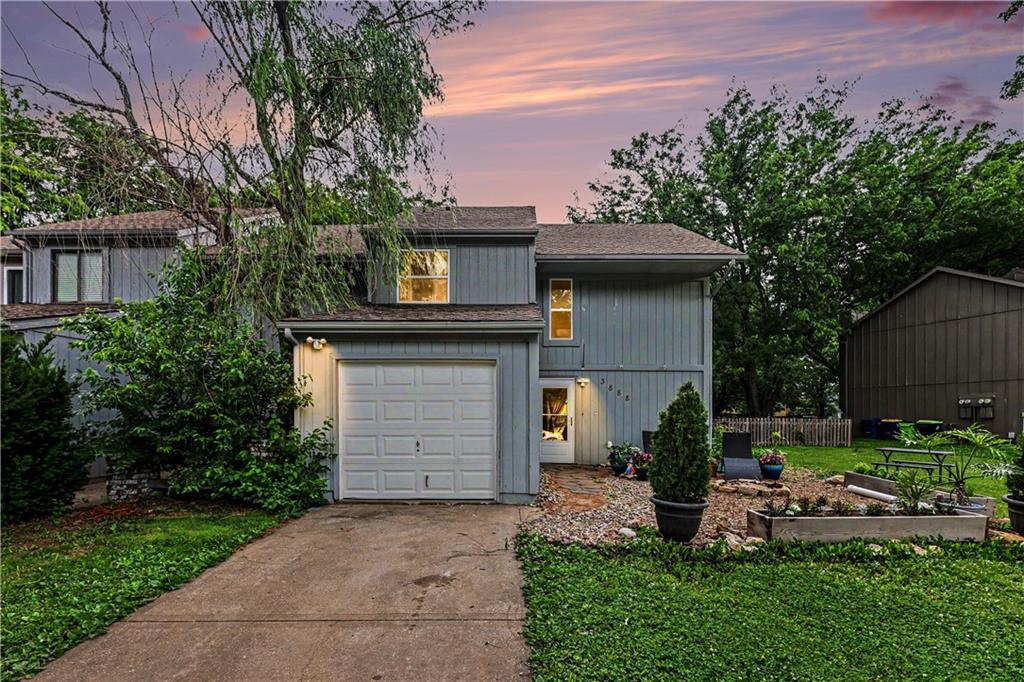 Listing Photo MLS #HMS2625894