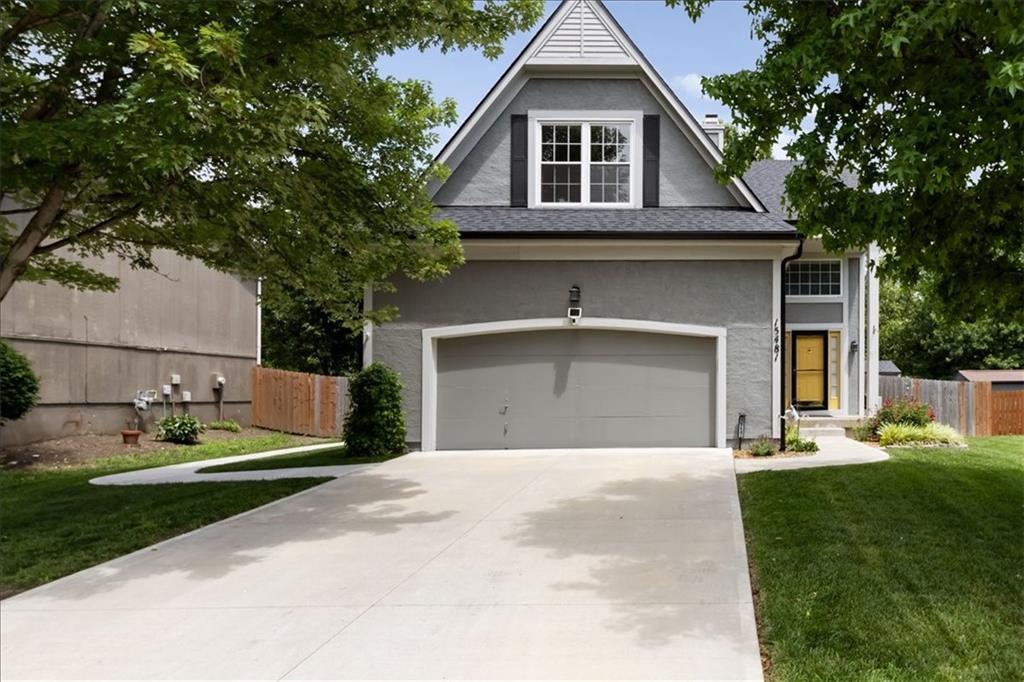 Listing Photo MLS #HMS2625912