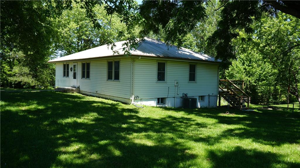 Listing Photo MLS #HMS2625925