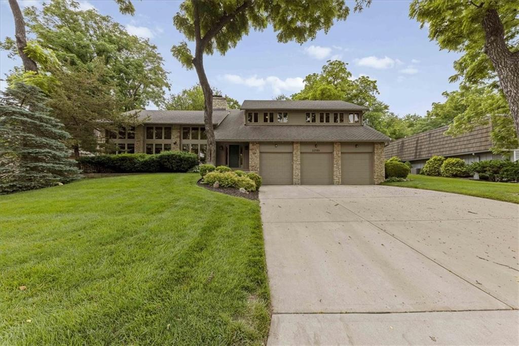Listing Photo MLS #HMS2625969