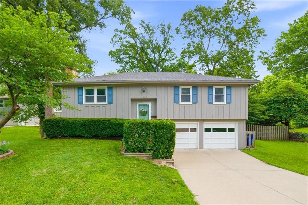 Listing Photo MLS #HMS2626003