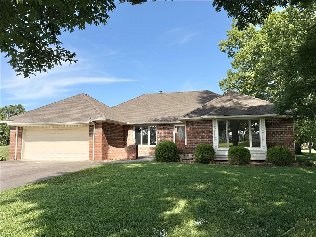 Listing Photo MLS #HMS2626006