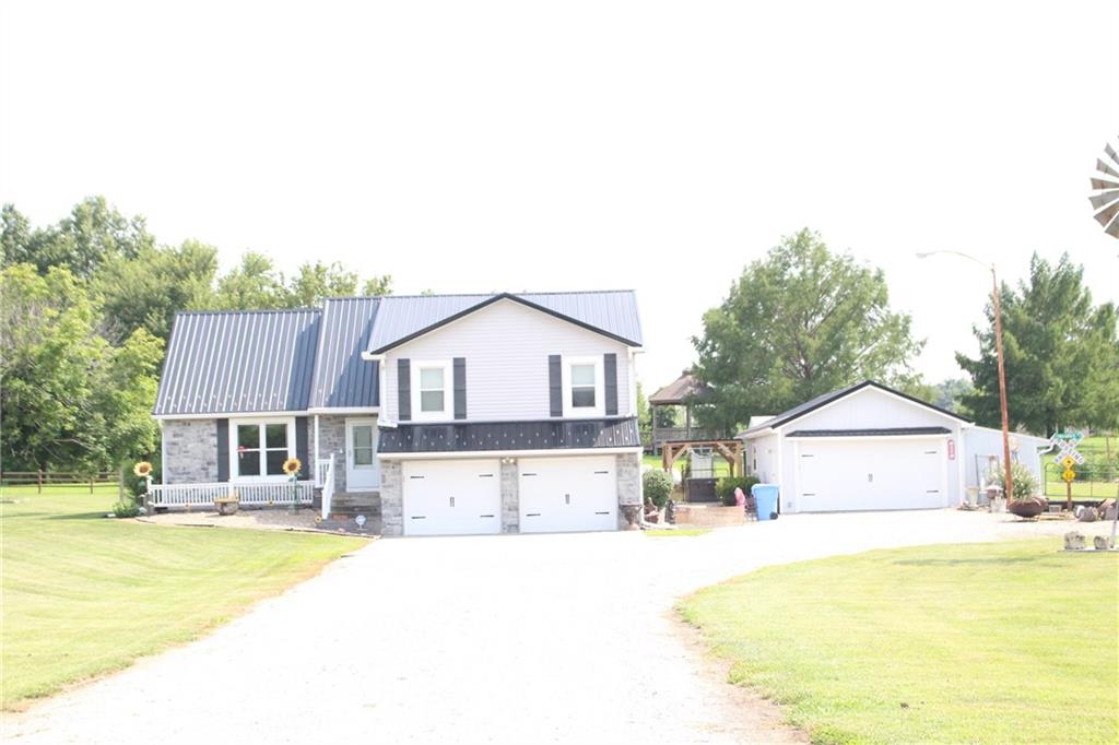 Listing Photo MLS #HMS2626057