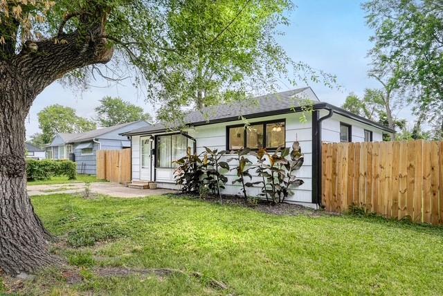 Listing Photo MLS #HMS2626382