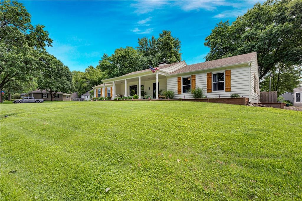 Listing Photo MLS #HMS2626429