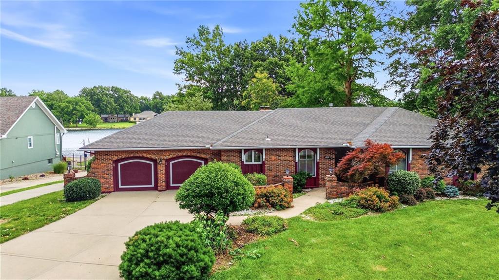 Listing Photo MLS #HMS2626433