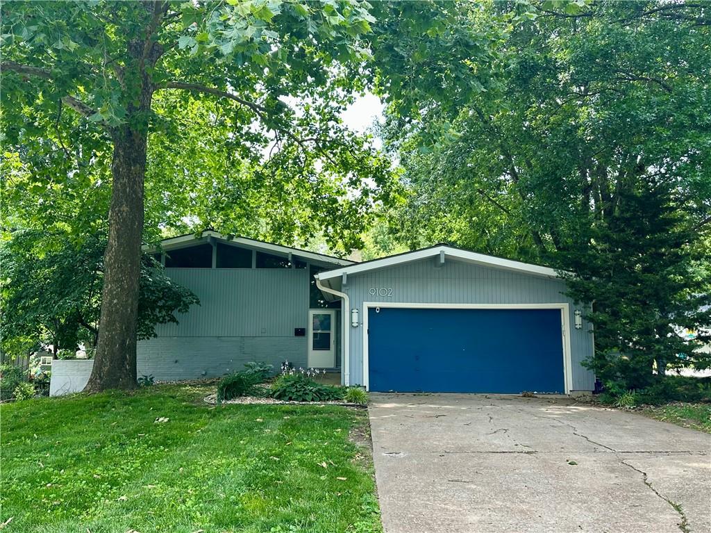 Listing Photo MLS #HMS2626516