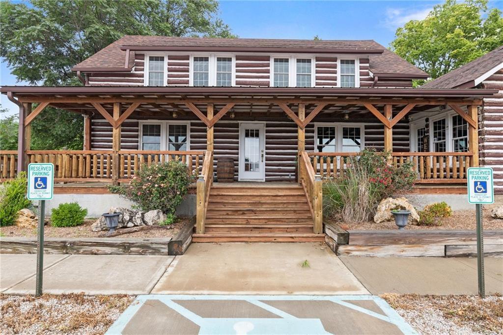 Listing Photo MLS #HMS2626545