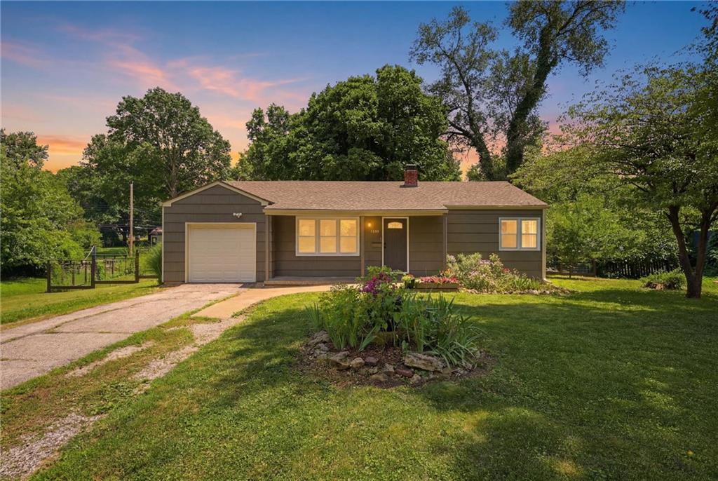Listing Photo MLS #HMS2626622