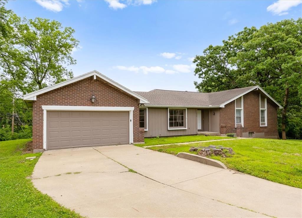 Listing Photo MLS #HMS2626807