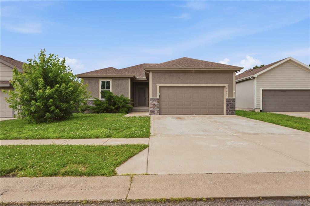 Listing Photo MLS #HMS2626899