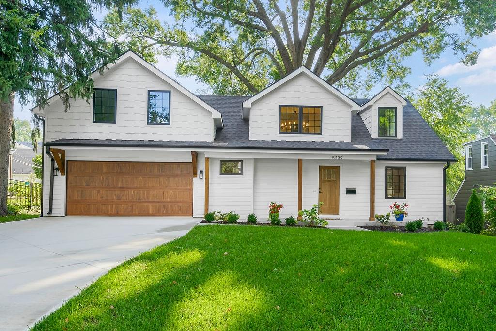 Listing Photo MLS #HMS2626947