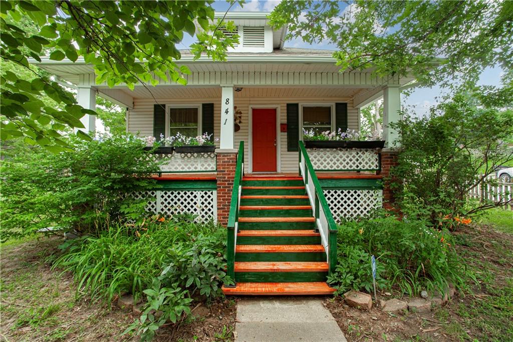 Listing Photo MLS #HMS2627082