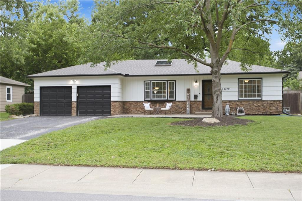 Listing Photo MLS #HMS2627092